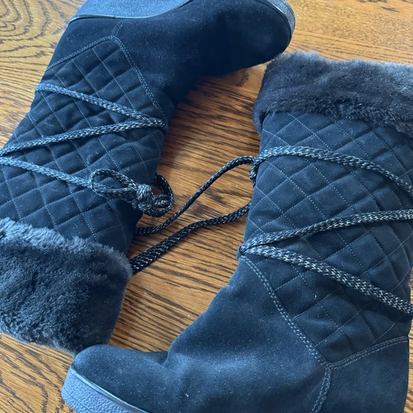 MARC JACOBS Black Quilted Suede Faux Fur Platform Wedge Tall Boots | Size 37 - Picture 3 of 8